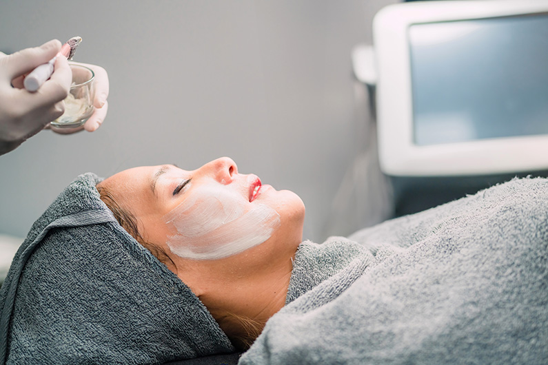 西東京で通いたいシミ取りクリニック！おすすめの美肌治療