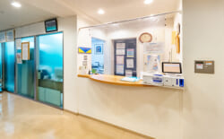 東伏見皮フ科クリニック